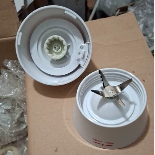زیر پارچ و اسیاب ابمیوه گیری مخلوط کن وغذاساز
